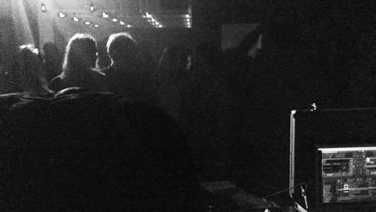 mantas_t-blondes-opium_club-2013