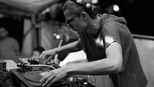 mantas_t-satta_outside-2013